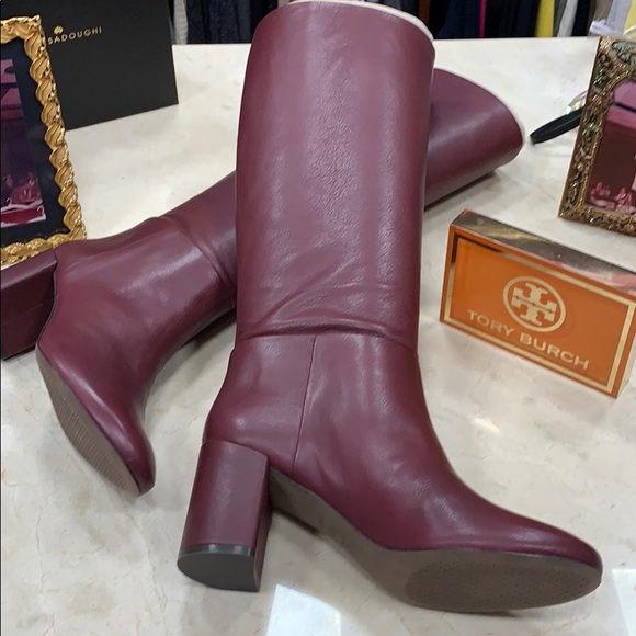 TORY BURCH BROOKE TALL BOOTS/SLOUCHY COLOR CLARET WITH WRAPPED HEEL SZ US 8 1/2 - Picture 2 of 15